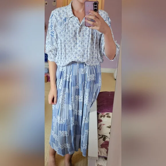 Vintage Blue & White Patchwork Set - includes blouse and skirt - Picture 3 of 13